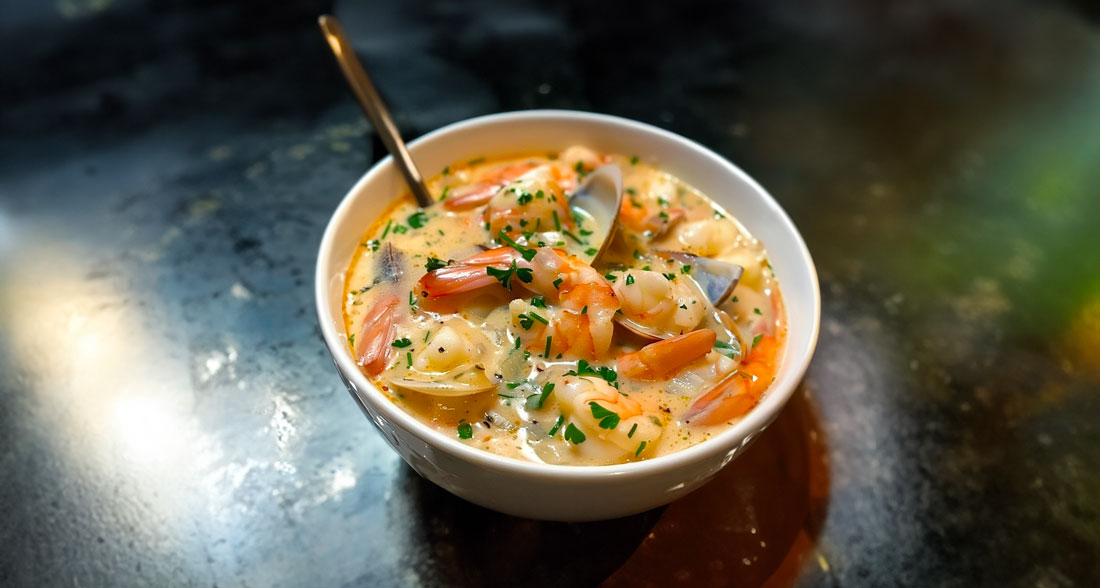 Chaudrée Crémeuse aux Fruits de Mer – Cuisine
